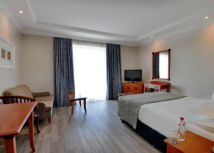 Courtyard Hotel Gqeberha