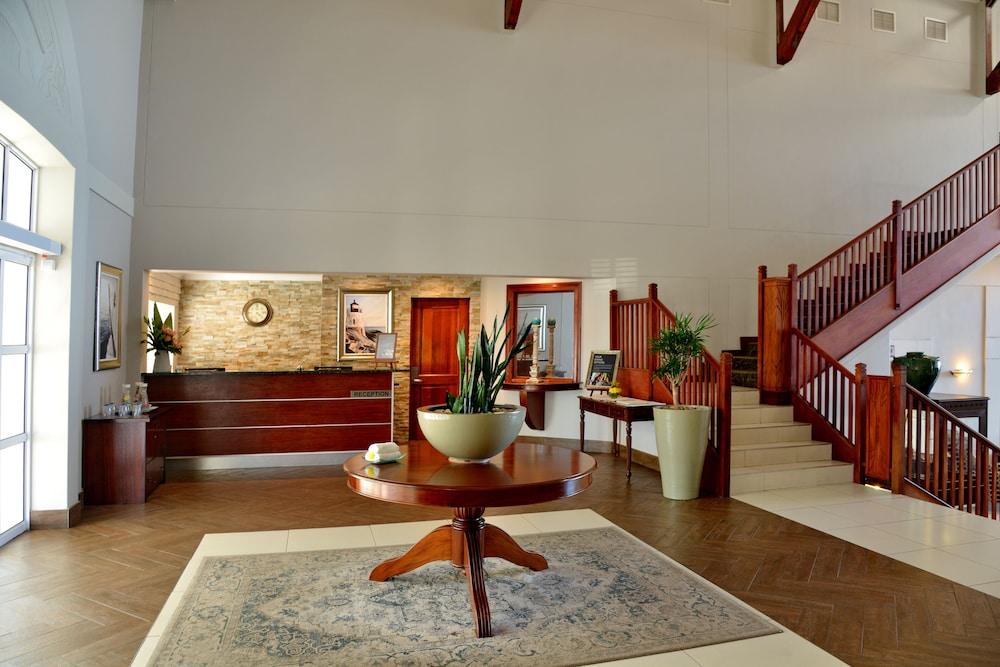 Courtyard Gqeberha 4*