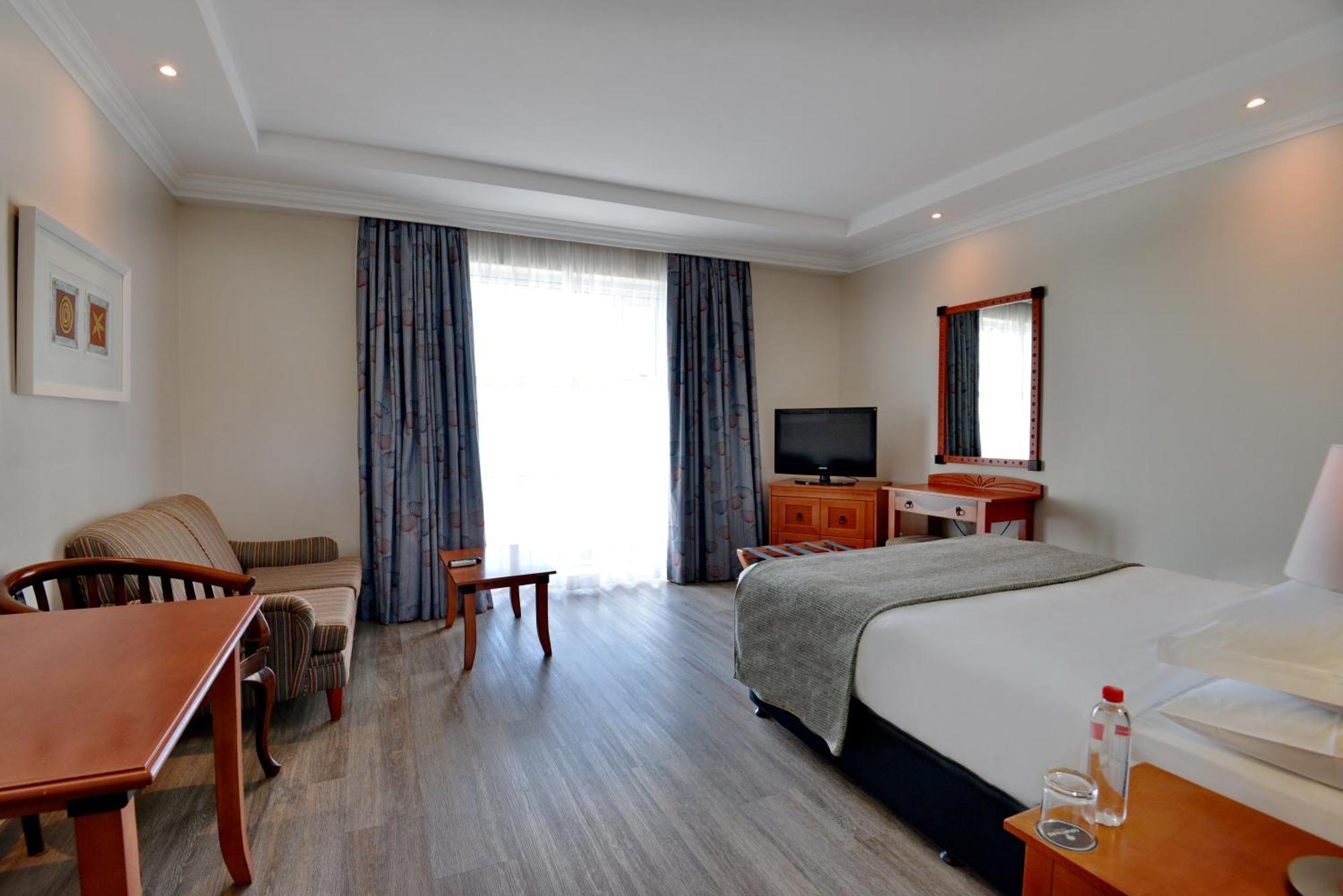 Courtyard Gqeberha Port Elizabeth