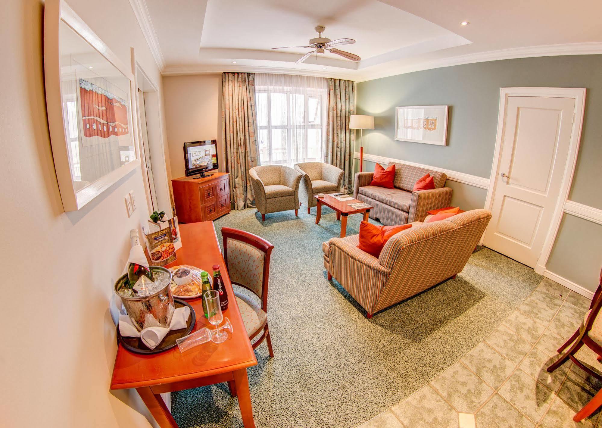 Courtyard Gqeberha Hotel Port Elizabeth
