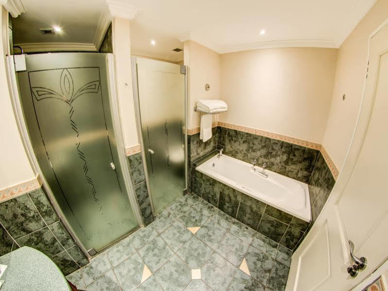 Courtyard Gqeberha Hotel 4*